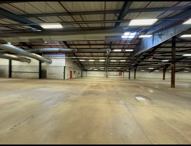 6,873M² WAREHOUSE TO LET IN HERMANSTAD